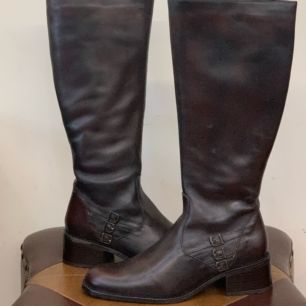 Genuine Brown Leather Eric Michaels Boots